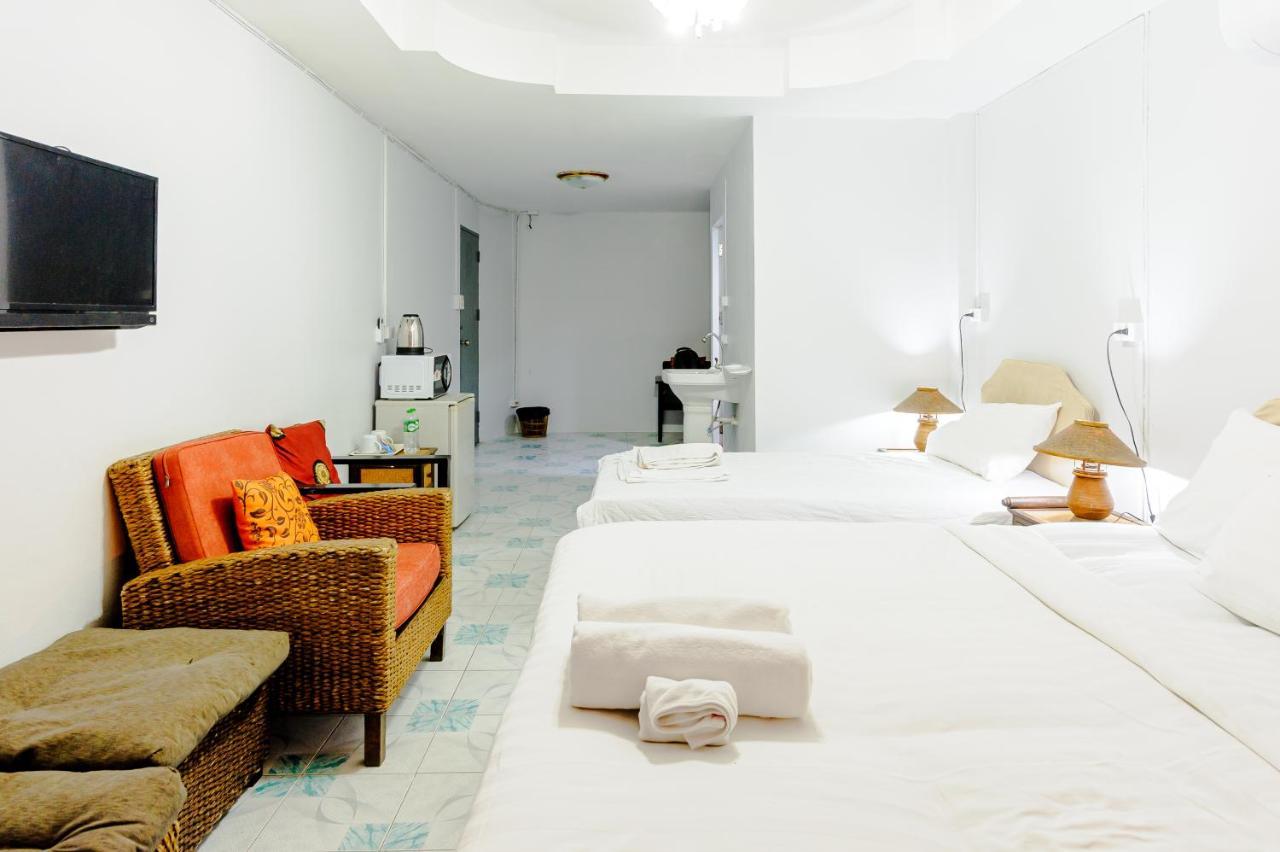High5 Guesthouse Паттайя Экстерьер фото