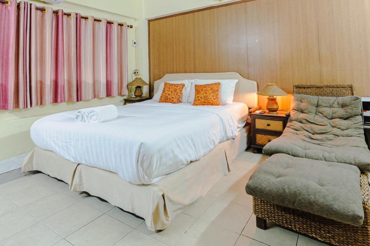 High5 Guesthouse Паттайя Экстерьер фото
